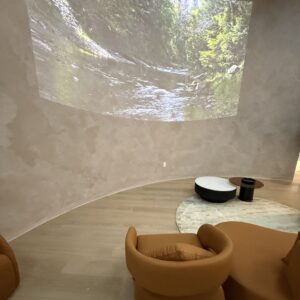 new u lounge 3